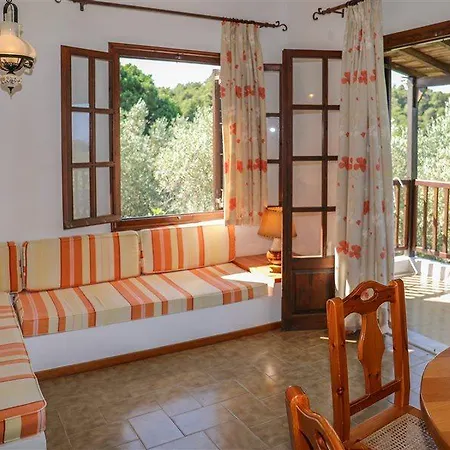 Pandora Skiathos Kolios