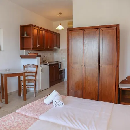 Pandora Skiathos Hotel 2*