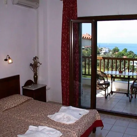 Hotel Pandora Skiathos 2*