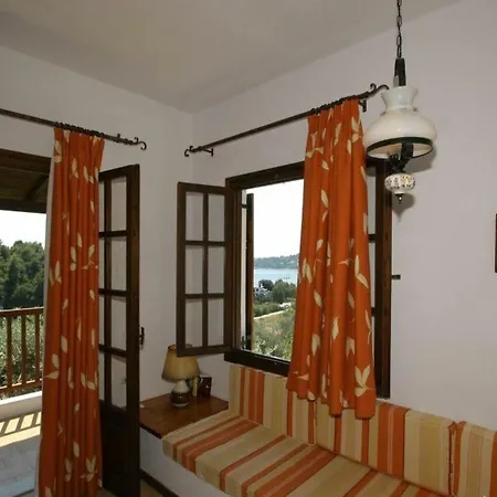 Pandora Skiathos 2*